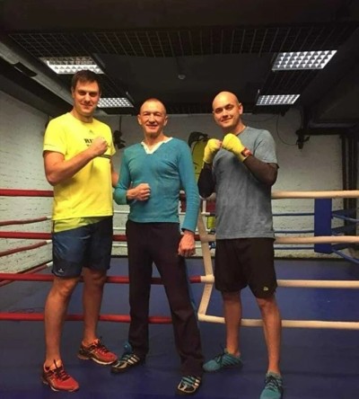 Тренировки по боксу групповые Клуб единоборств "Груша" (разовая тренировка) - купить в Апанаево